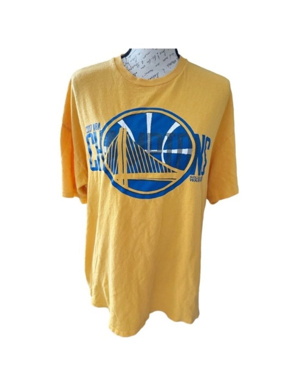 Golden State Warriors 2017 NBA Champions Yellow T-Shirt Delta Pro Weight Size XL